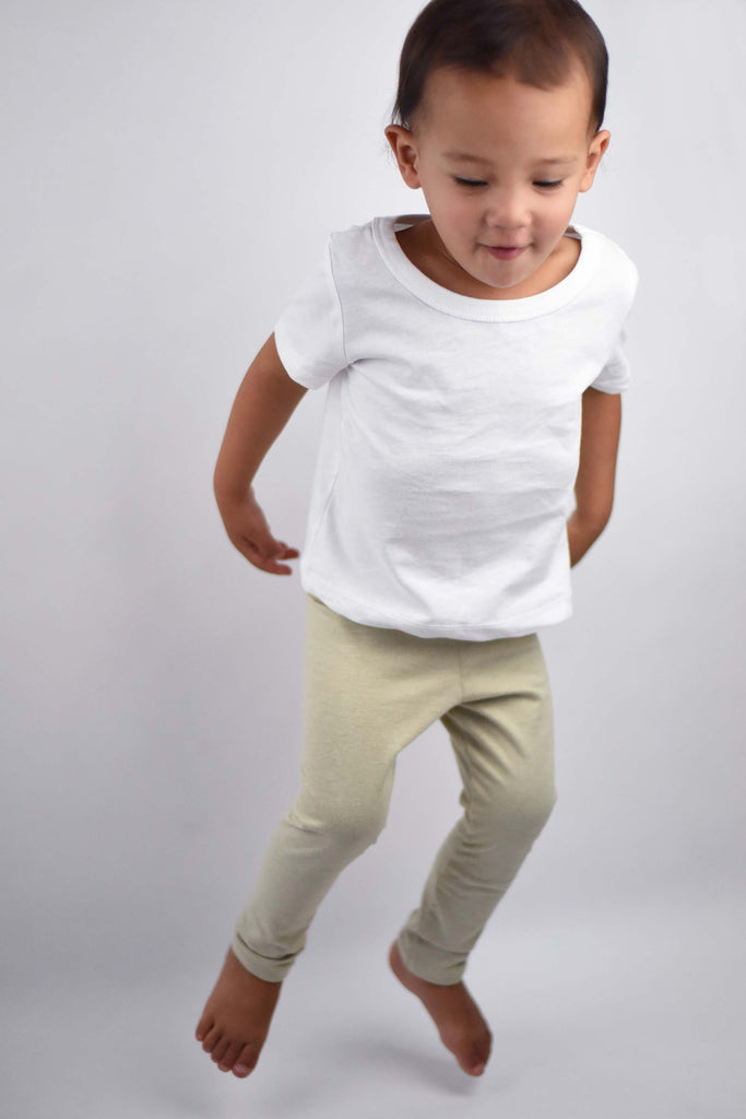 organic kid's clothing organic cotton leggings bottoms, white, green, colorgrown, colored cotton, undyed, dye free and chemical free