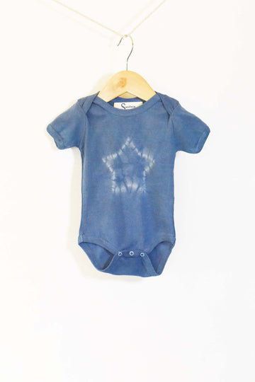 naturally plant-dyed organic cotton kid's clothing, toddler, baby, onesie, tee shirt, dyed with indigo
