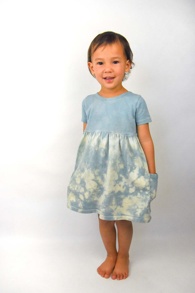 organic cotton kid's girl's dress naturally dyed with plants organic indigo leaf extract and pomegranate peel extract