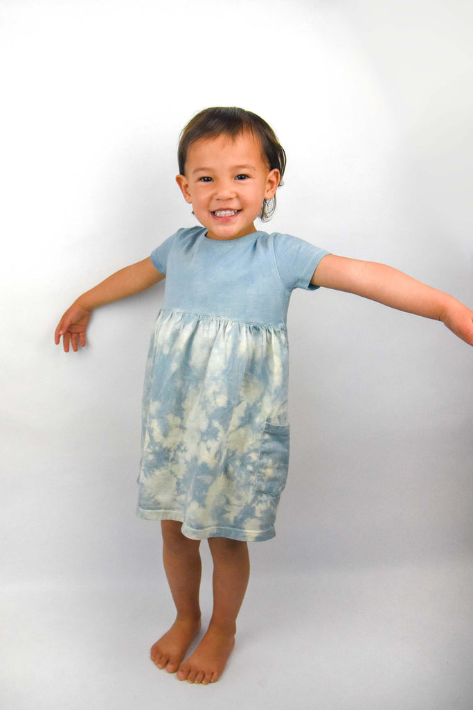 organic cotton kid's girl's dress naturally dyed with plants organic indigo leaf extract and pomegranate peel extract